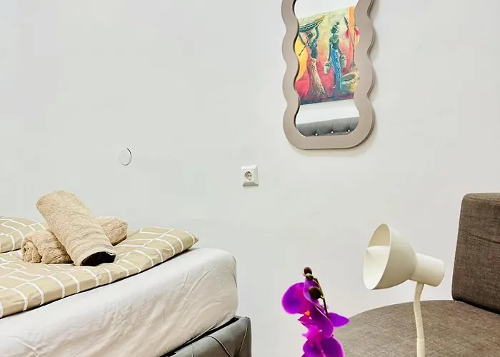 Cozy Private In 9-bedroom Near Augarten * Wien