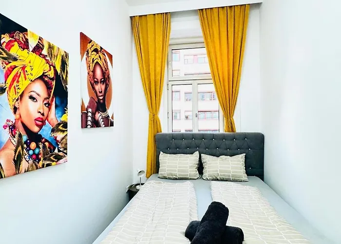 Cozy Private In 9-bedroom Near Augarten Apartment Wien